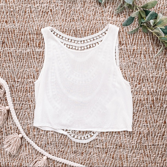 Tops - White sleeveless crop top with crochet back detail